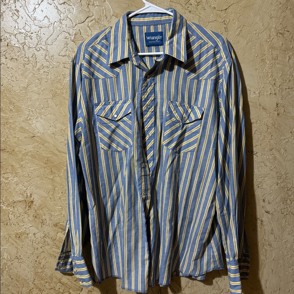 Wrangler Pearl Snap